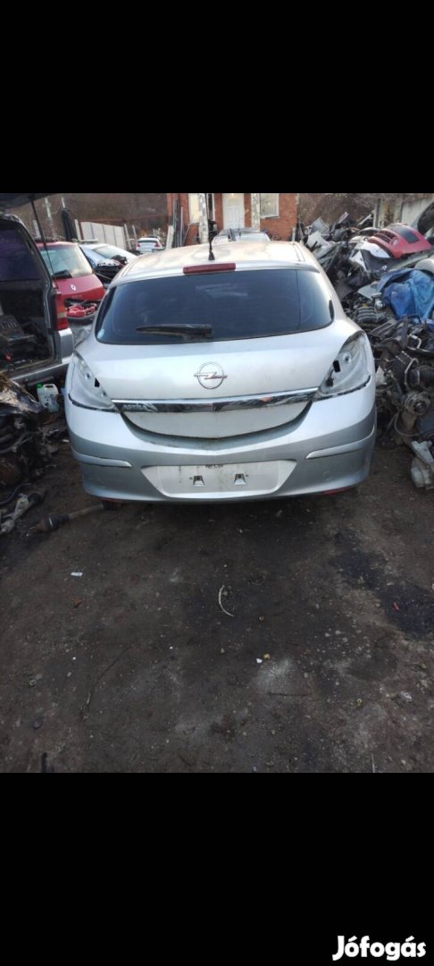 Opel astra h 1.6 gtc alkatrészei 