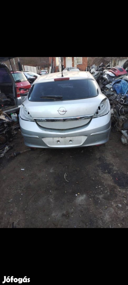 Opel astra h 1.6 gtc bontott alkatrészei 