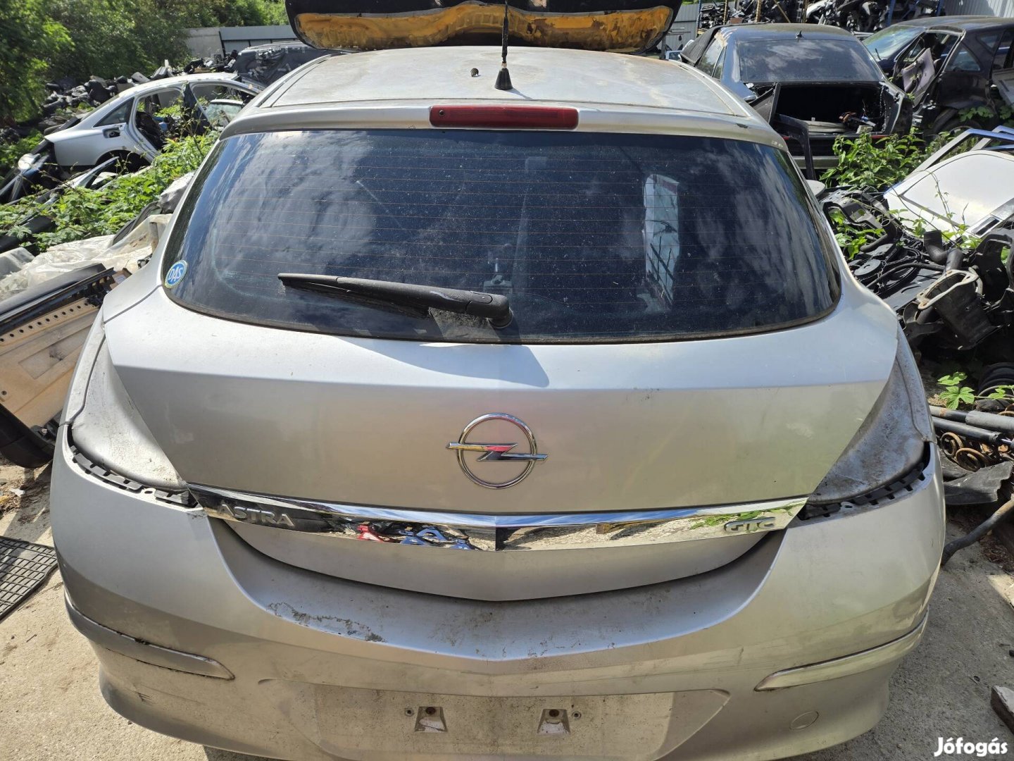 Opel astra h 1.6 gtc bontott alkatrészei 