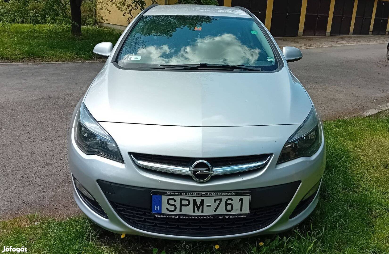Opel astra j