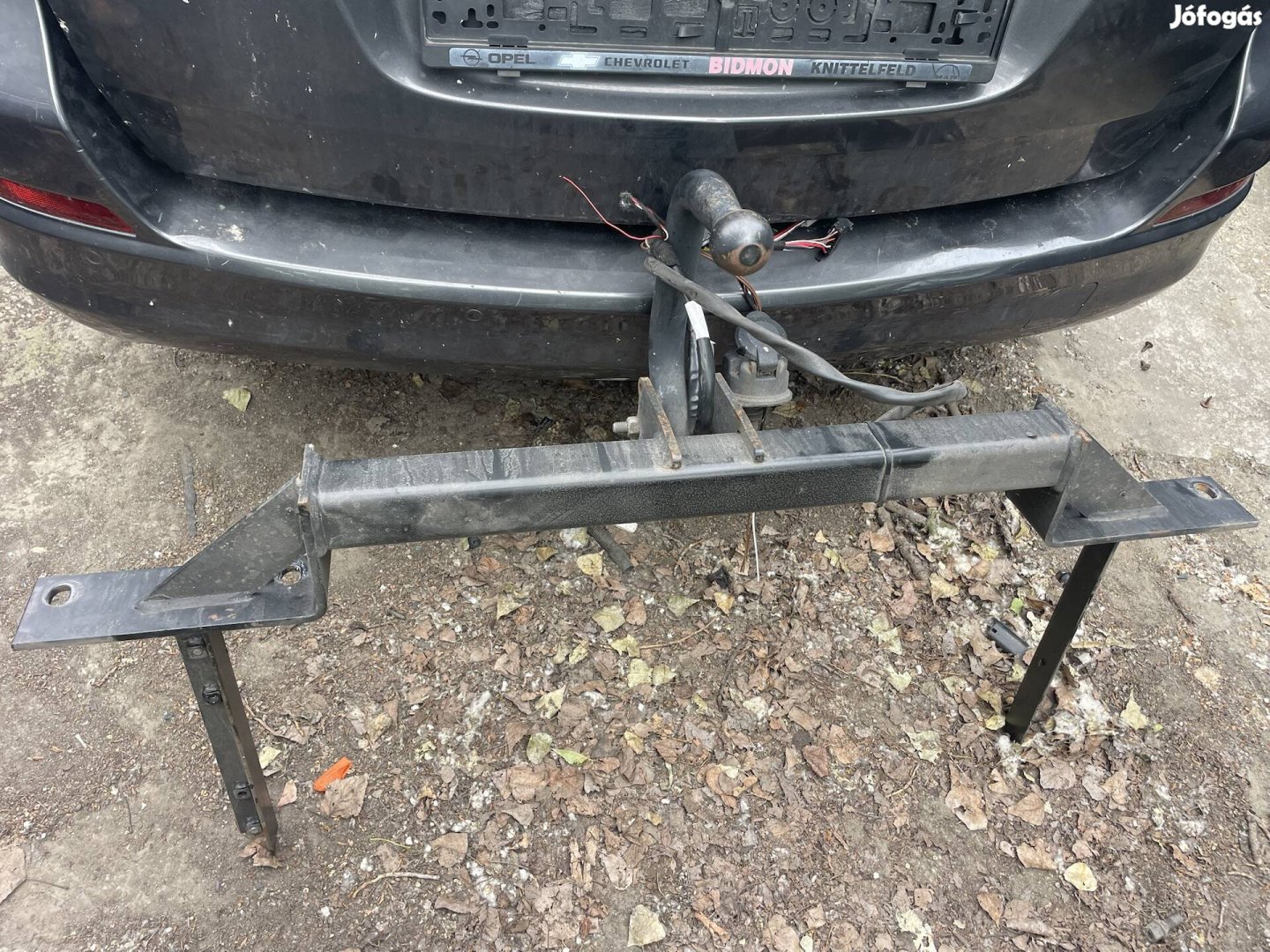 Opel astra j sportstourer kombi oris vonóhorog eladó  