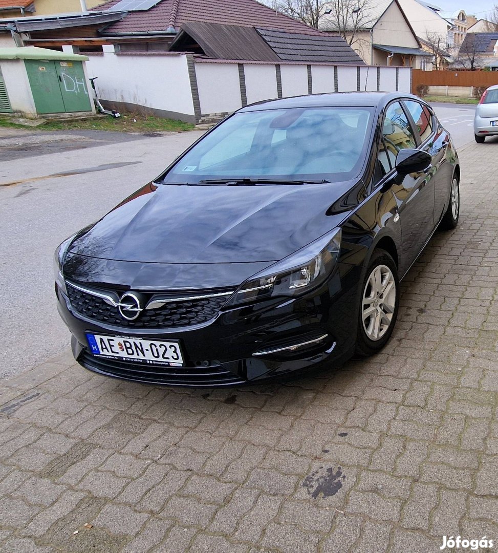 Opel astra k 1.2 Business Edition