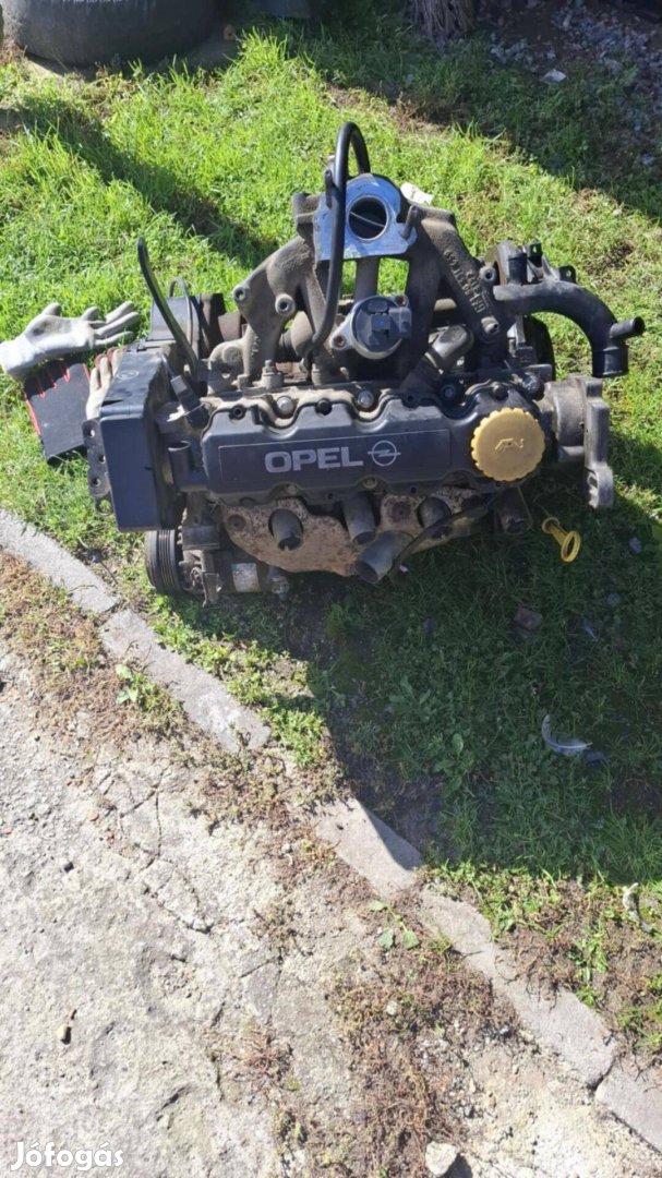 Opel astra motor komplett(x16szr)