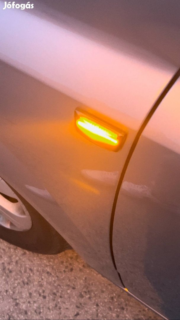 Opel astra oldaljelző led lámpa
