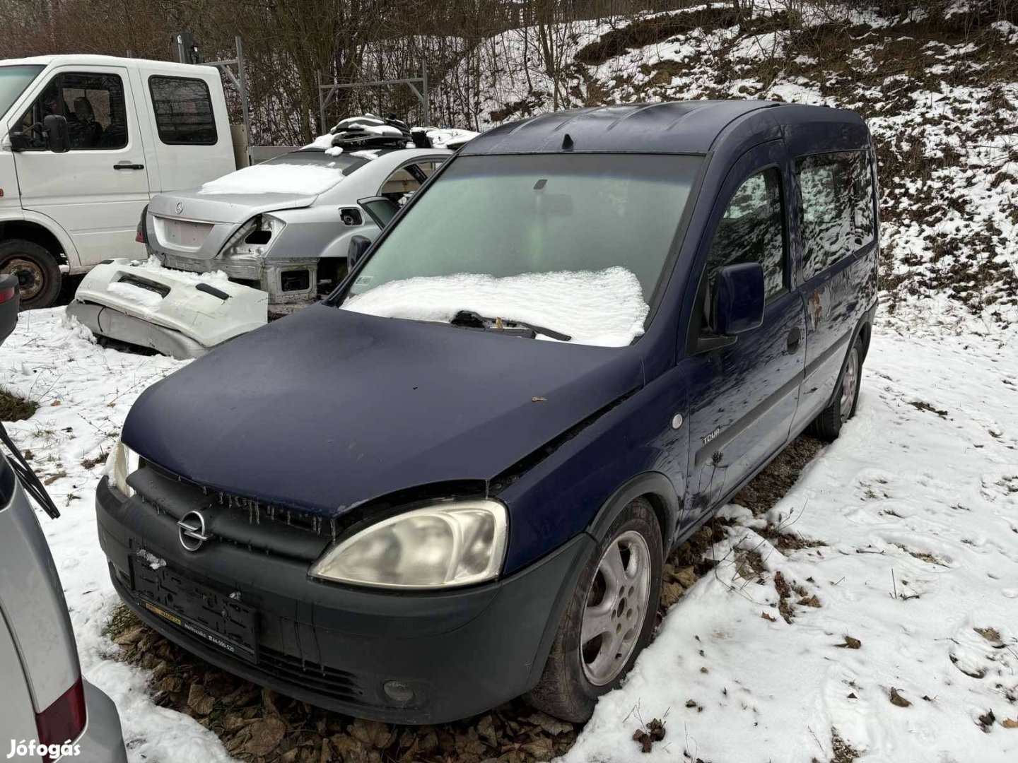 Opel combo 1.3 cdti bontott alkatrészei 