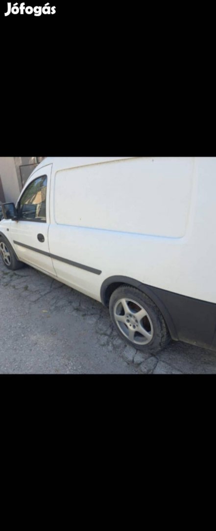 Opel combo c 1.3 cdti bontott alkatrészei 