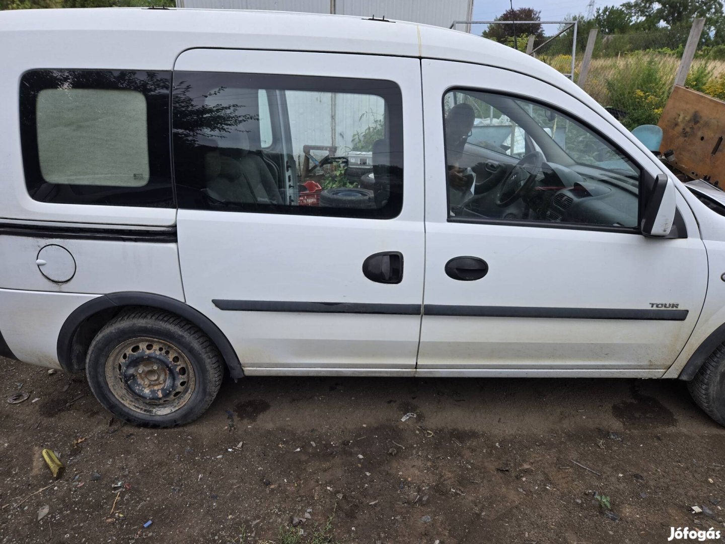 Opel combo c 1.4  bontott alkatrészei 