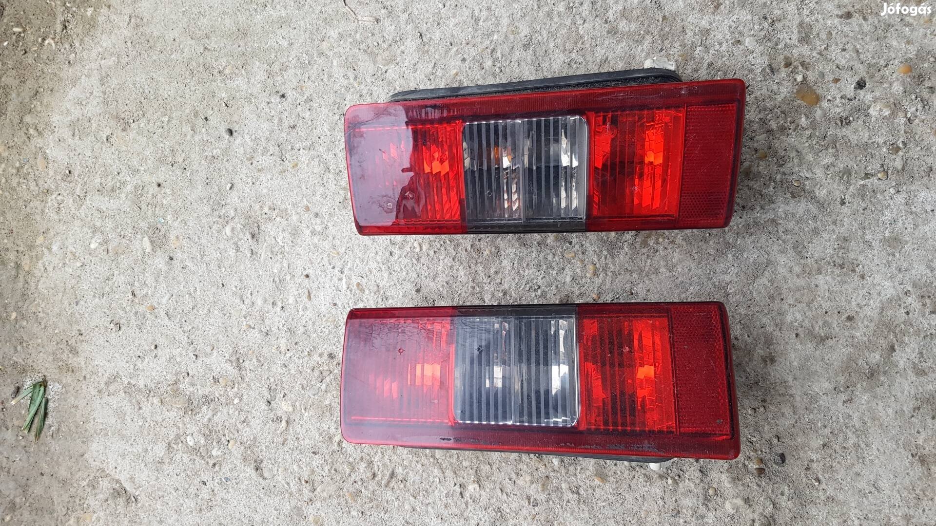 Opel combo hátso lámpa