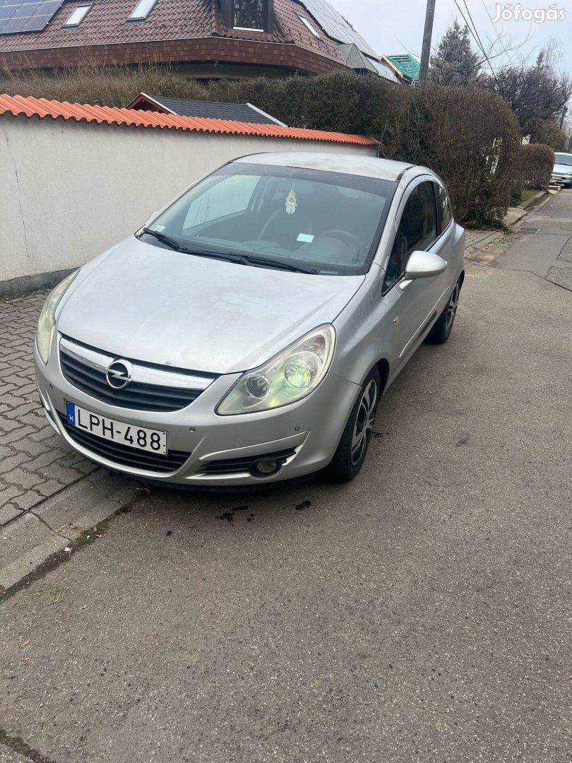 Opel corsa 1.4 enjoy