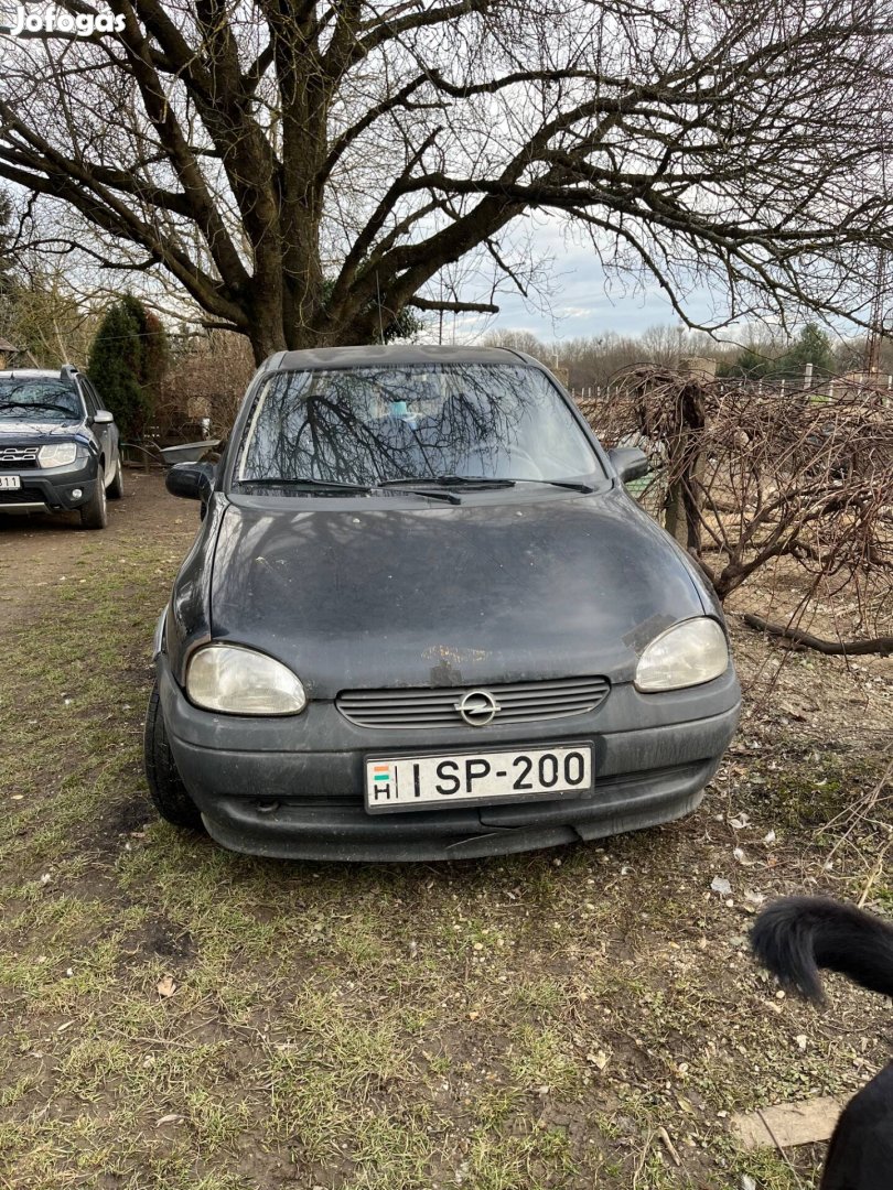 Opel corsa B 1999