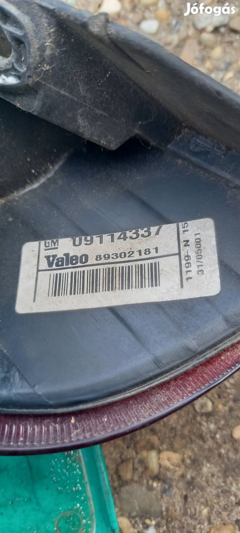 Opel corsa c jobb hátsó lámpa 