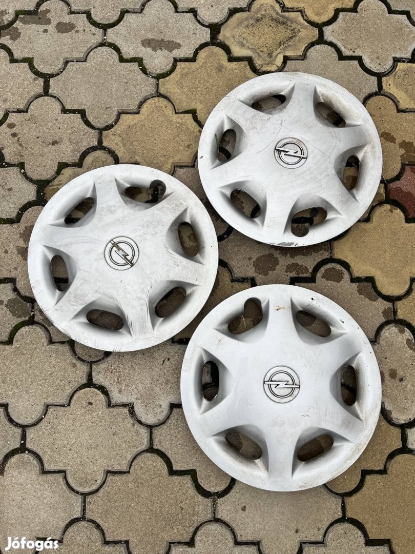 Opel dísztárcsa 15"