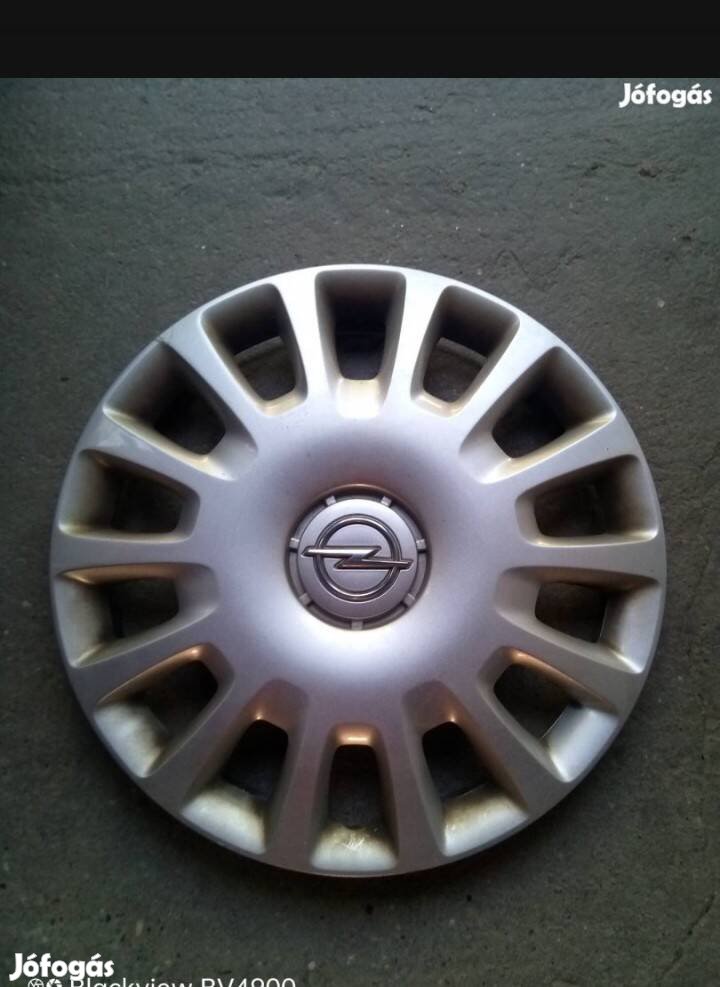 Opel dísztárcsa