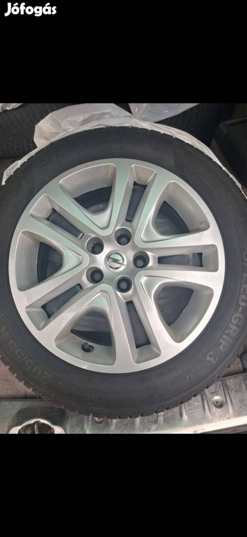 Opel felni 16 coll 205/55R16 téligumival
