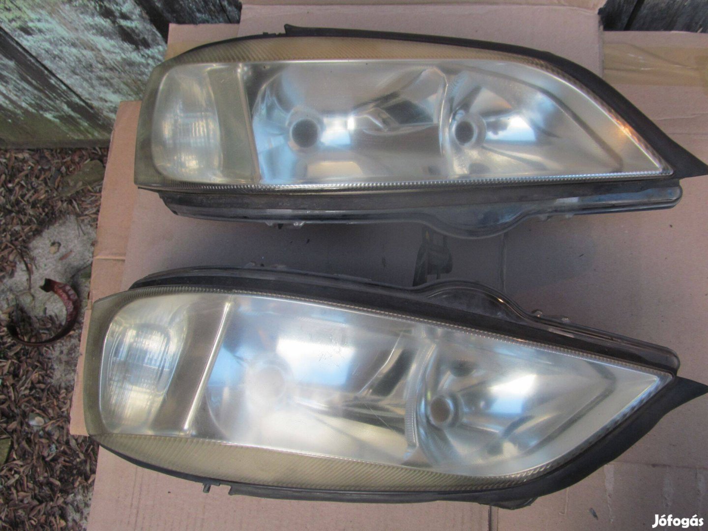Opel g astra fényszórók eladóak