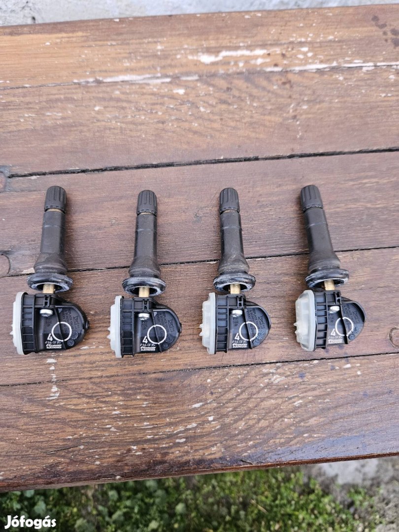 Opel gyári cikkszámos Tpms használt szenzor