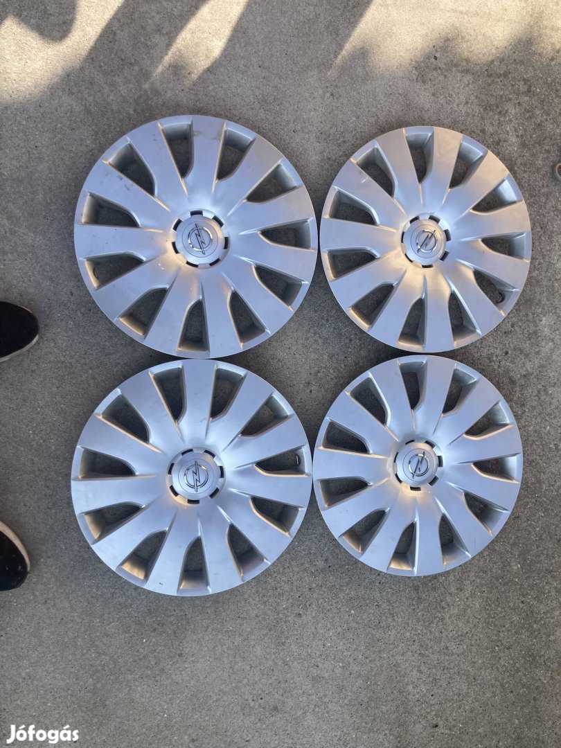 Opel gyári dísztárcsa 16"