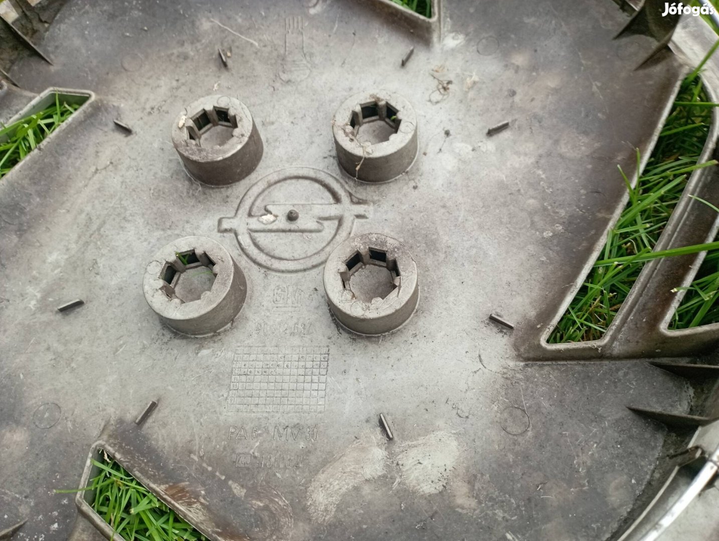 Opel gyári dísztárcsa