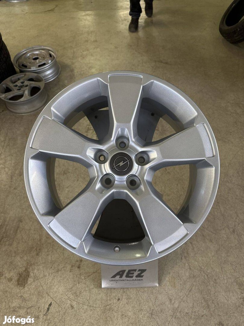Opel gyári felújított alufelni 18"