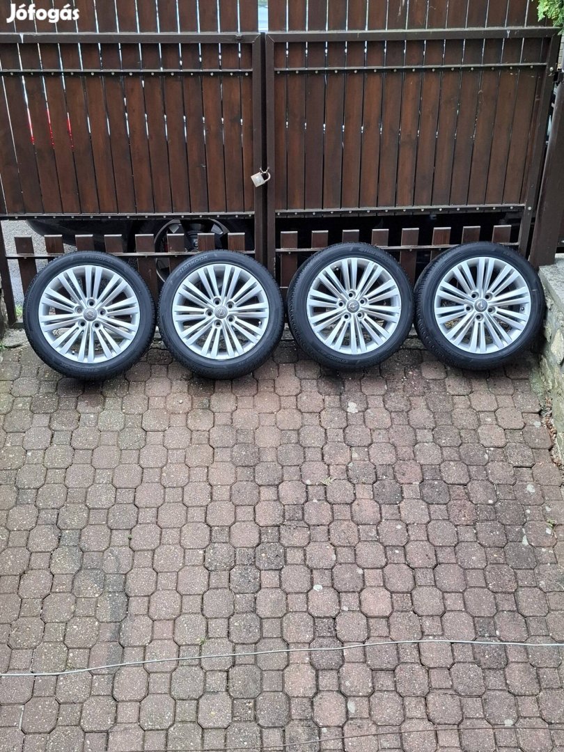 Opel insignia gyari alufelni 4evszakos gumikkal
