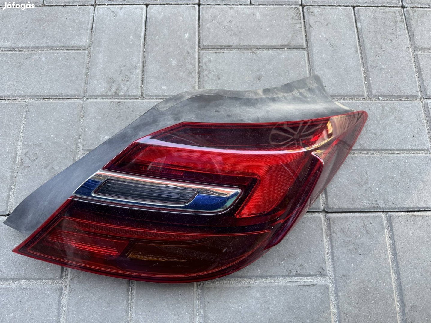 Opel insignia hátsó lámpa