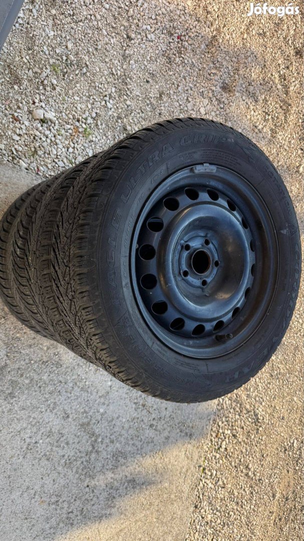 Opel kerék, lemezfelni 5 X 105 , 56,6mm ,téligumi kopott