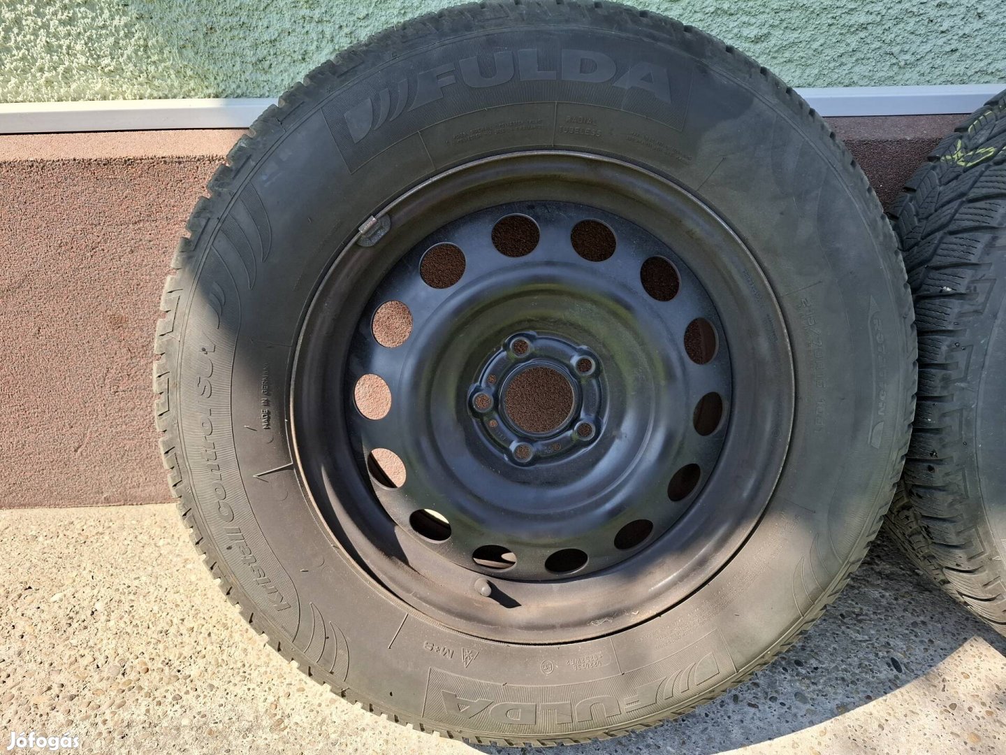 Opel lemezfelni 215/70R16 téli gumival