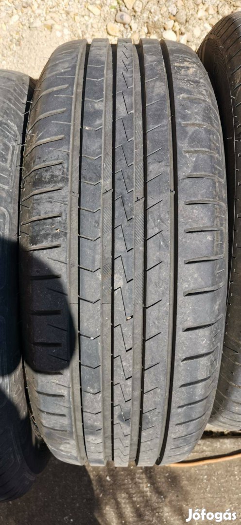 Opel lemezfelni Struktu 5x110 R16 ET39 Vredestein Sportrac 5 205/55R16
