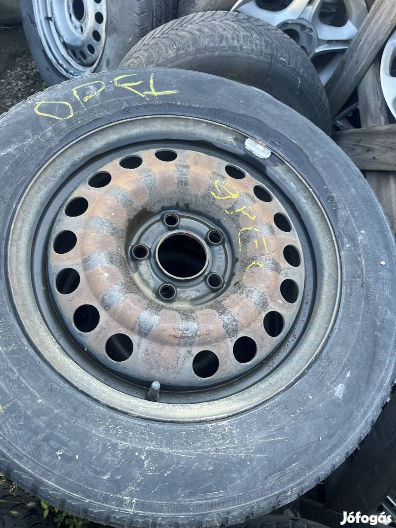 Opel lemezfelni garnitúra