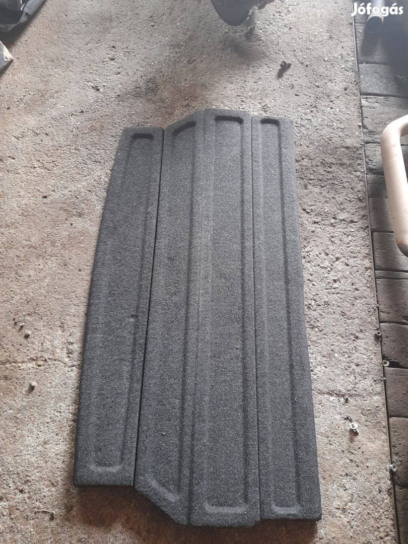 Opel meriva a kalaptartó