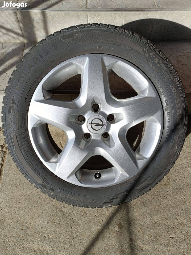 Opel struktúr (alufelni hatású) acélfelni, téli gumi