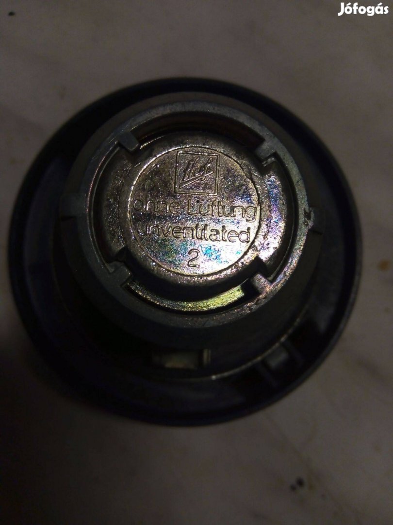 Opel tanksapka.Régi típusokhoz