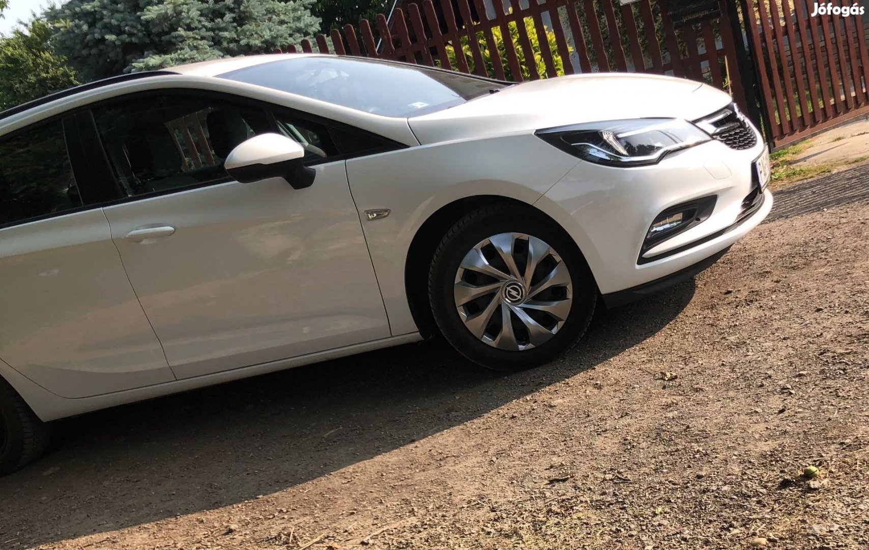 Opel új R16 Dísztárcsa garnitúra eladó!