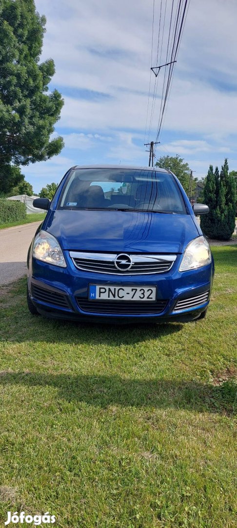 Opel zafira hét személyes garantált 150000 km 1.6 benzin 