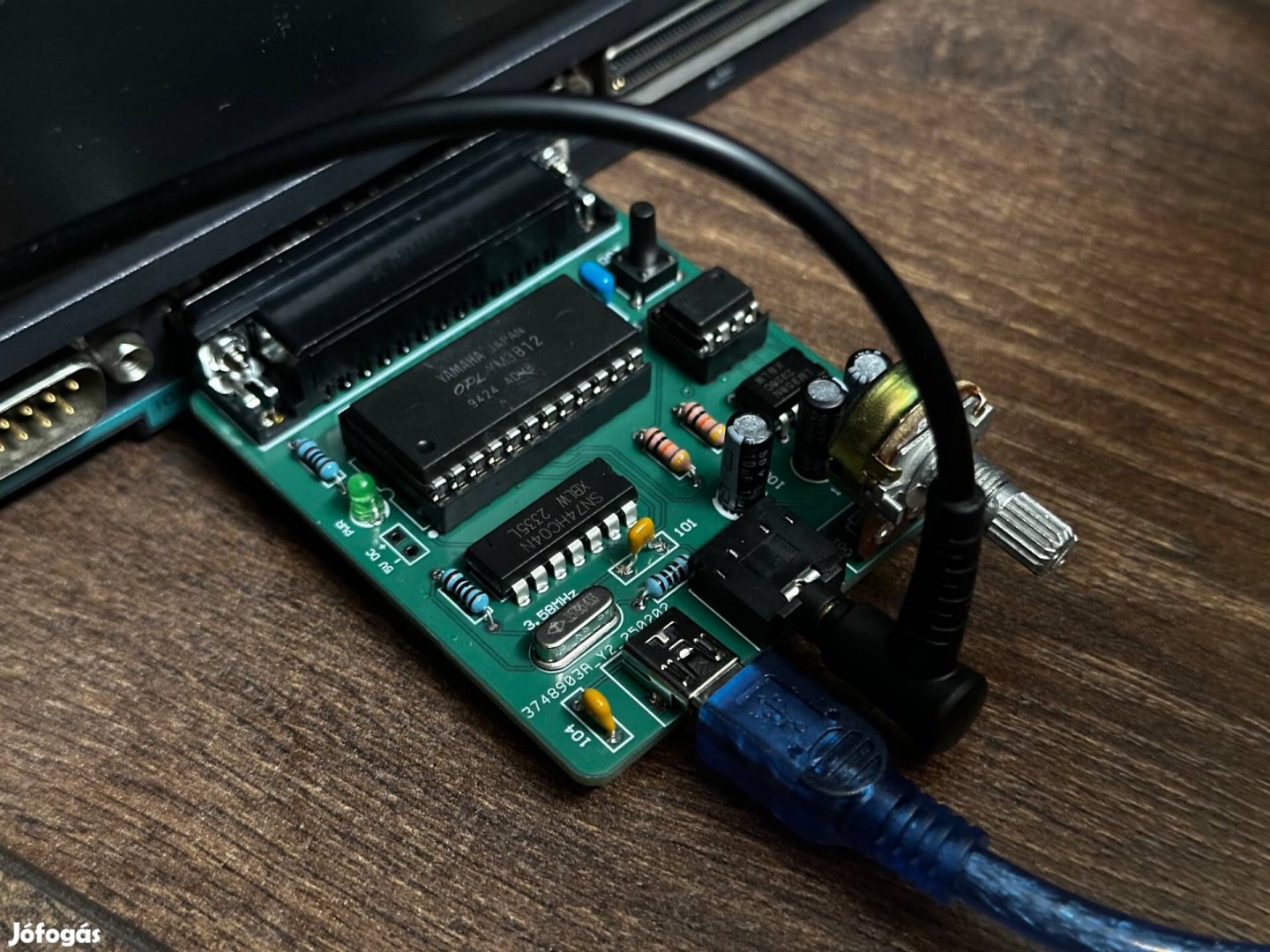 Opl2LPT Adlib-kompatibilis parallel port hangkártya