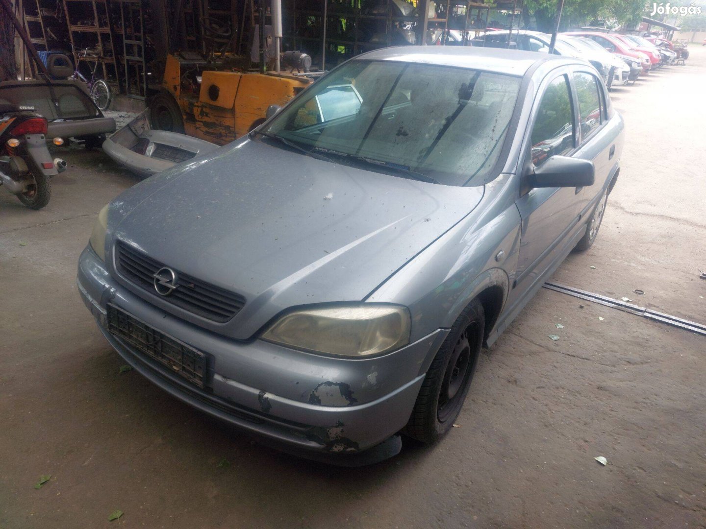 Oprl G Astra karosszéria elemei Z163