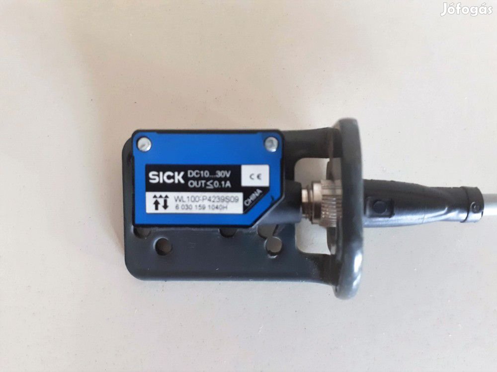 Optikai szenzor Sick WL100-P4239S09 0,1-5m fotóelektromos érzékelő/ax