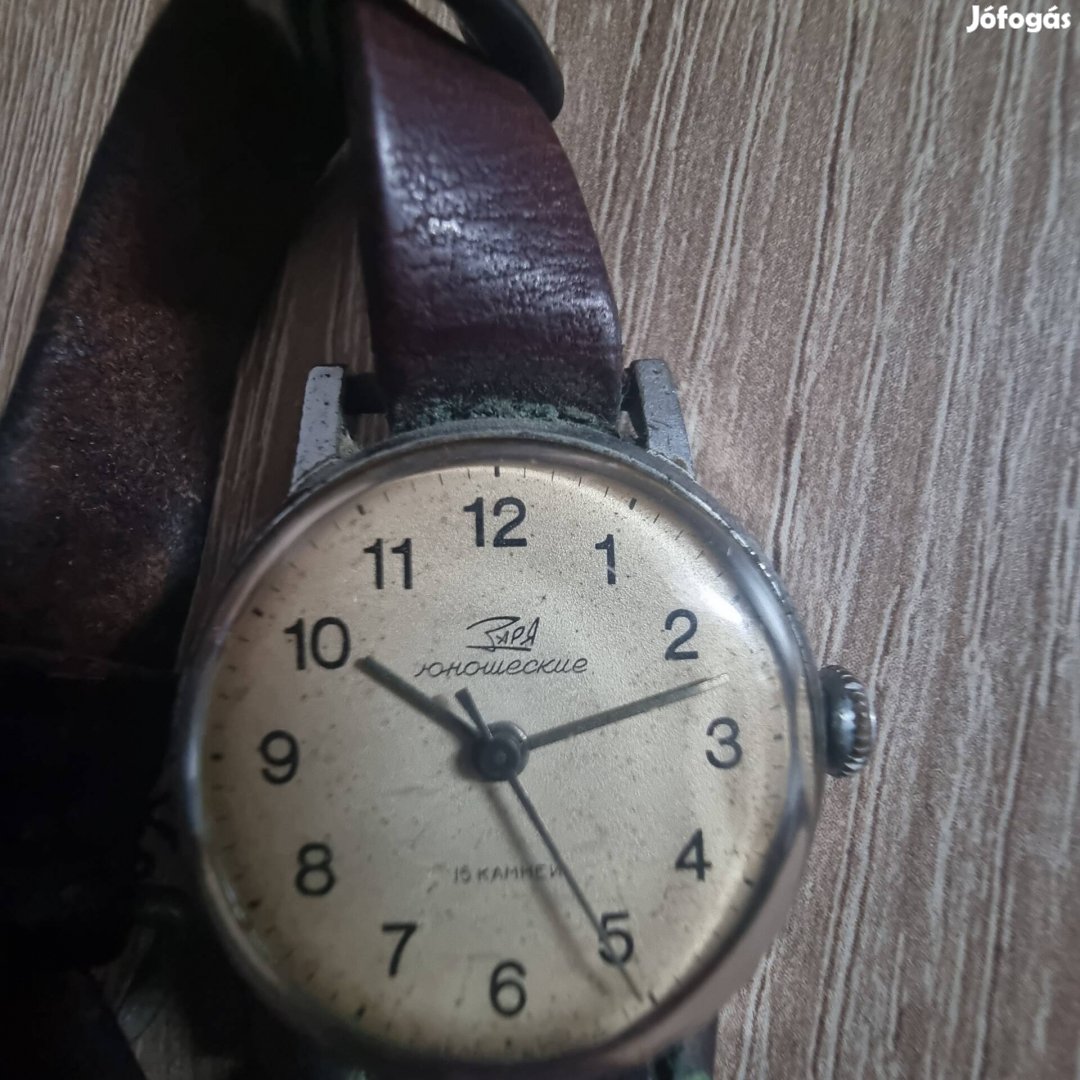 Óra régi 15 köves gyűjtőknek.