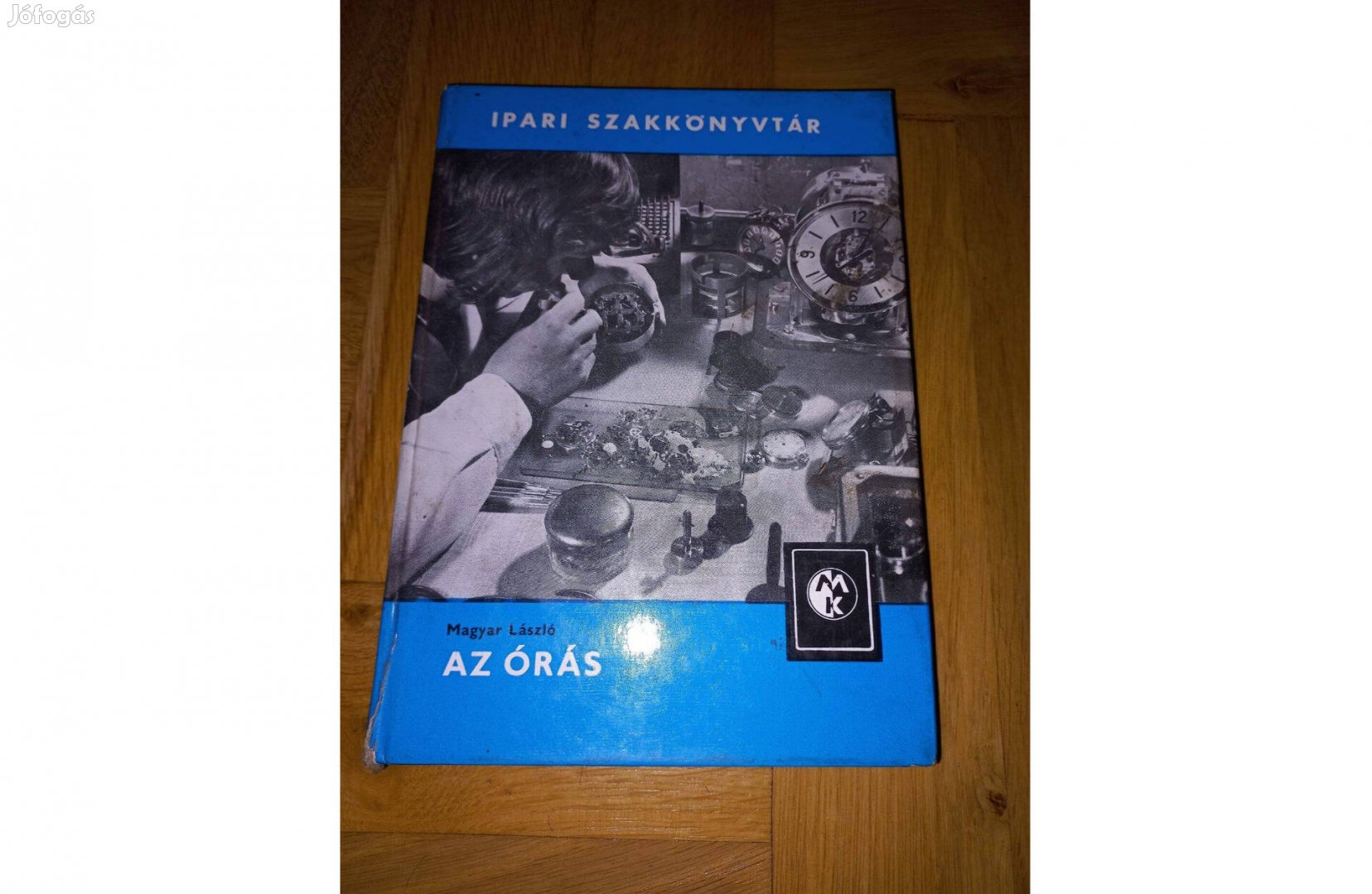 Órás szakkönyv