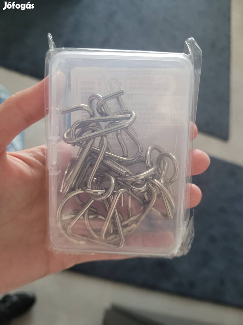 Ördöglakat új, bontatlan