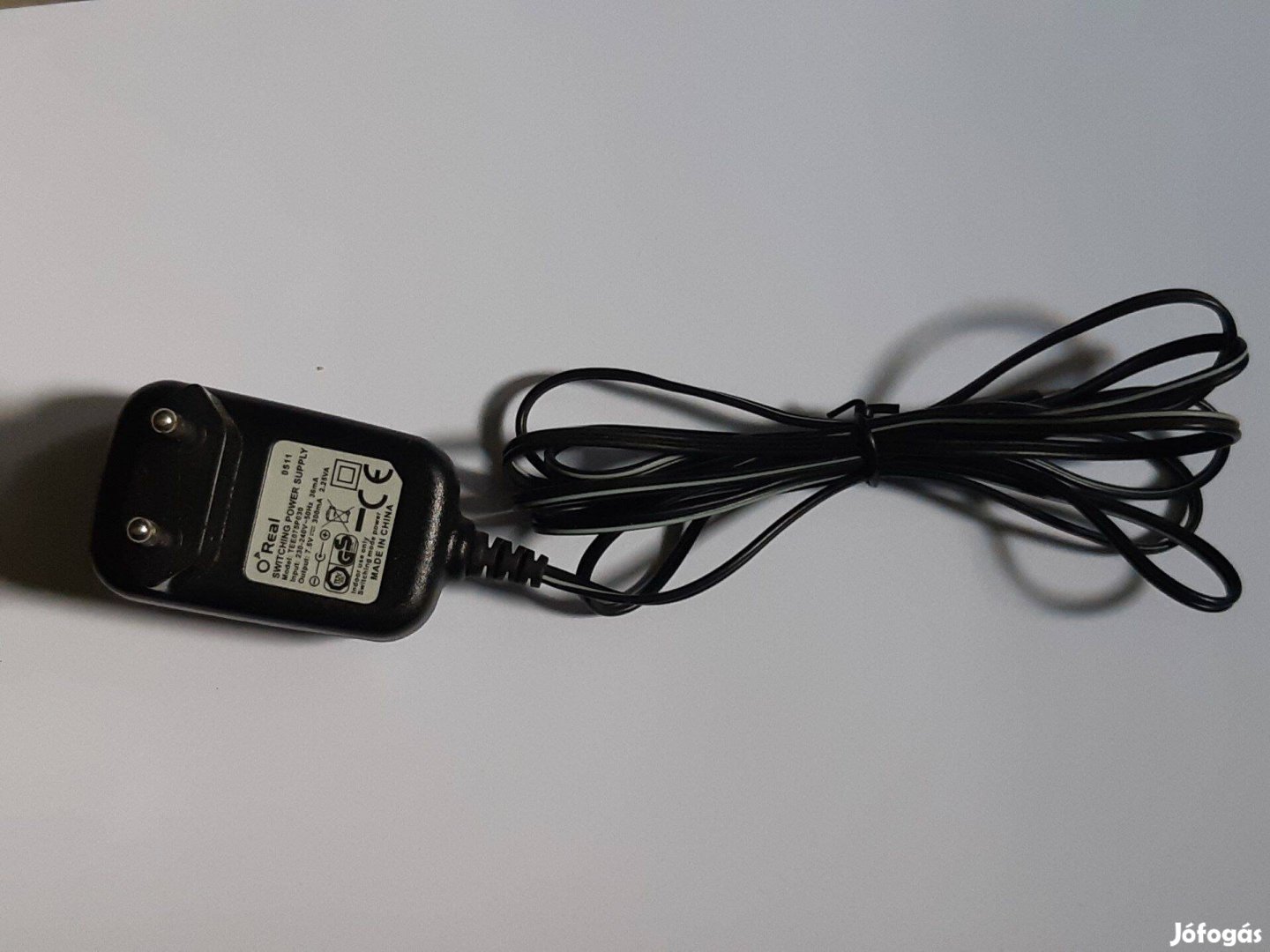 Oreal Switching DC adapter 7,5V 300mA működő
