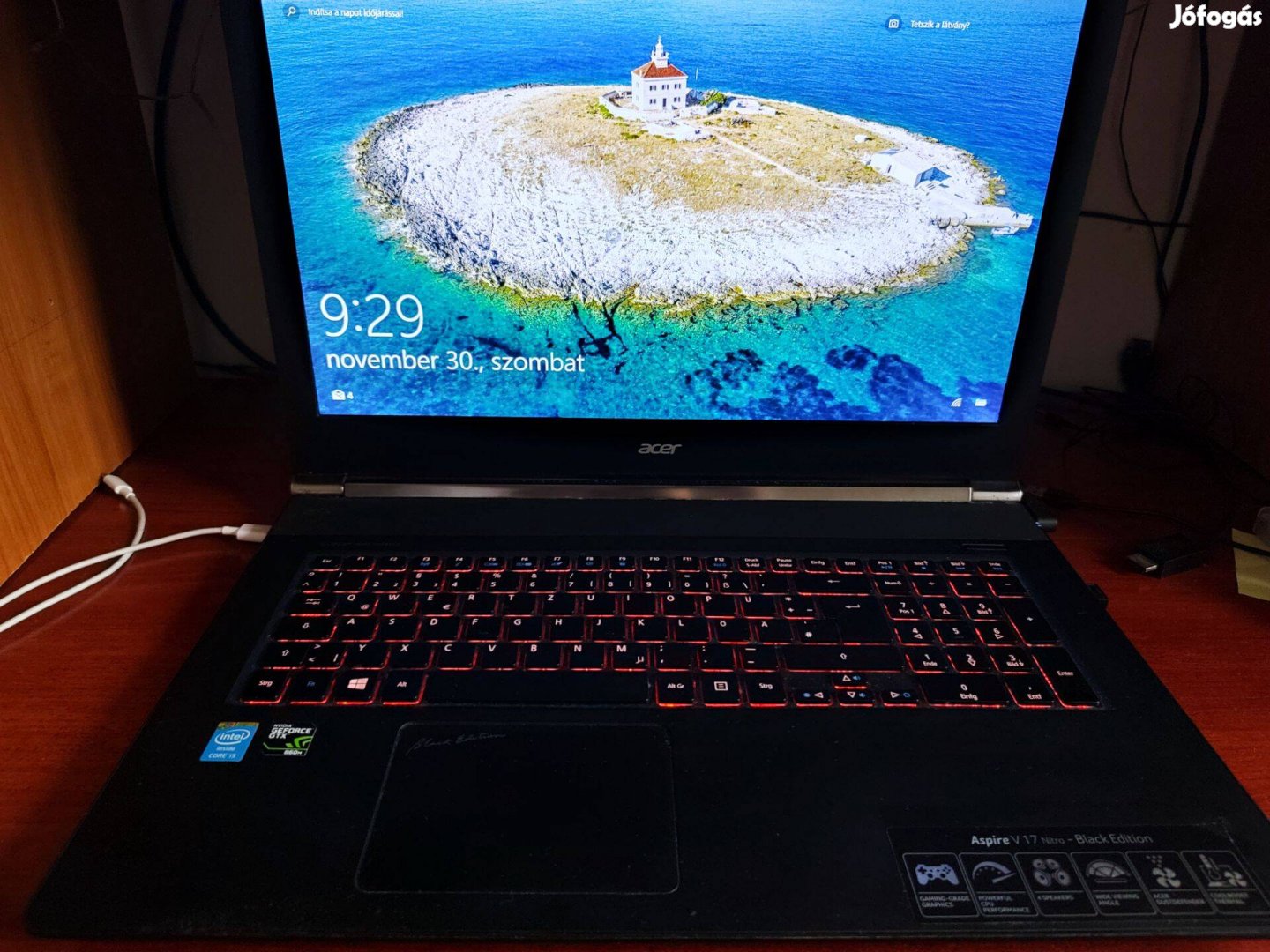 Óriás Acer Aspire V17 Nitro Gamer laptop