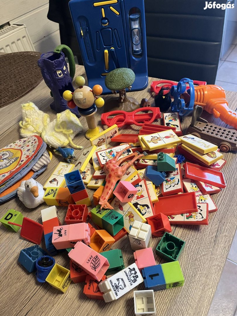 Óriási vegyes játékcsomag
