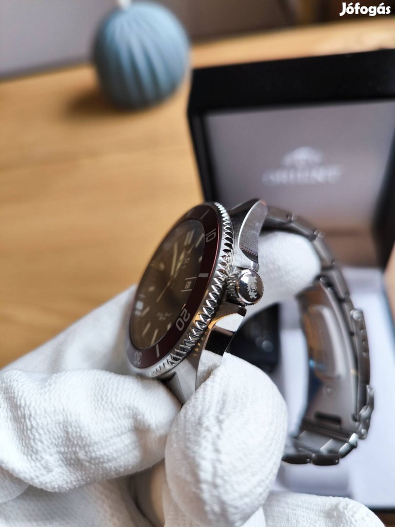 Orient Mako XL 2, karcmentes