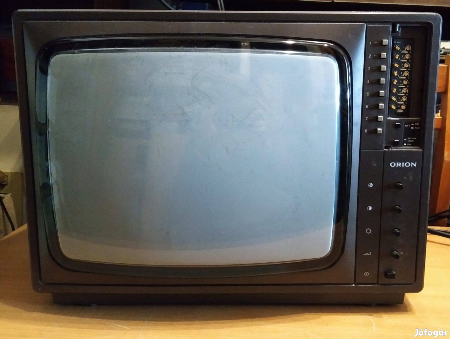 Orion 37 cm-es működő színes TV csere retro számítógép alkatrészekre