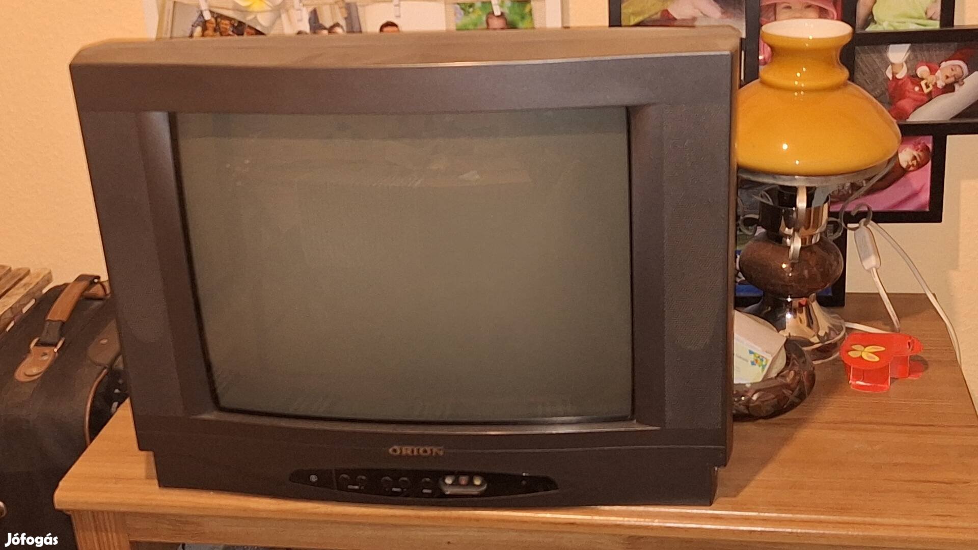 Orion Képcsöves Tévé 55 CM  Ingyen