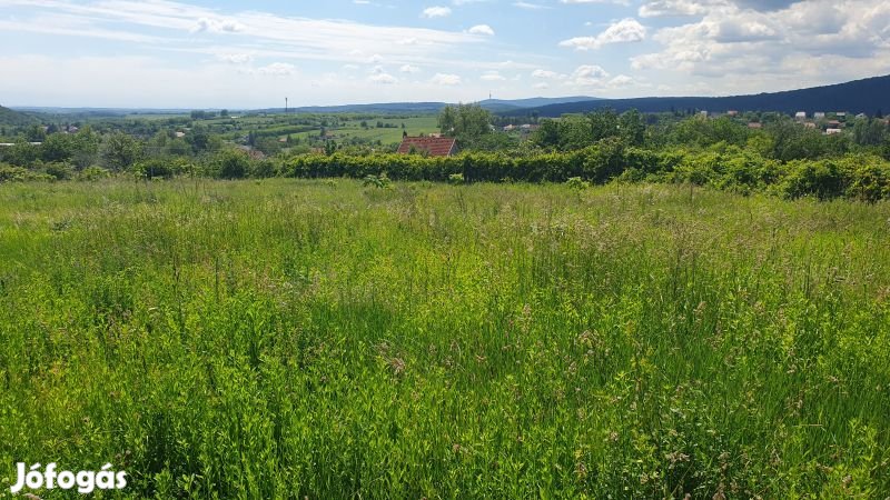 Örökpanorámás telek Hosszúhetényben