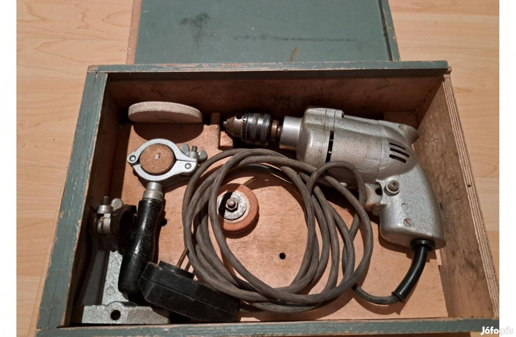 Orosz szovjet retro fúrógép készlet dobozában eladó