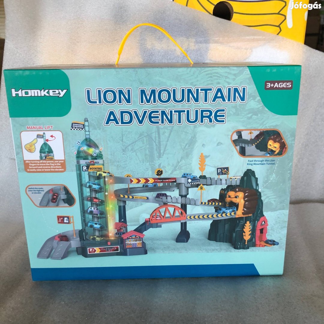 Oroszlánbarlang Játék autópálya 4 autóval