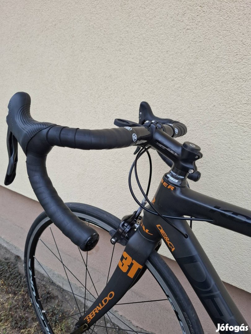 Országuti Beraldo carbon kerékpár